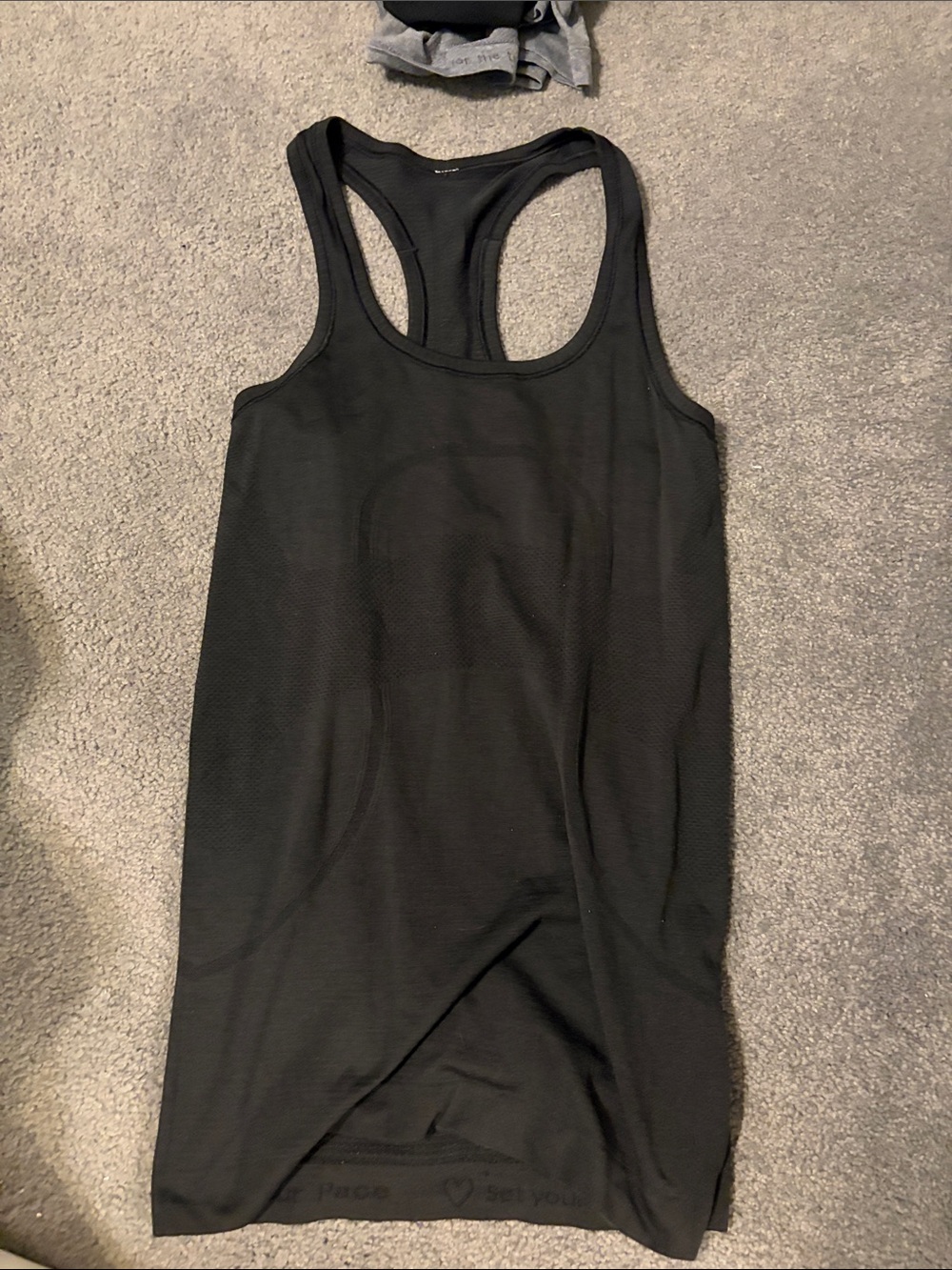 Lululemon black tank